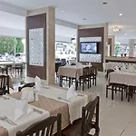 Kandelor מלון 4*