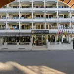 Kandelor Hotel 4*