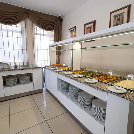 Kandelor Hotel 4*
