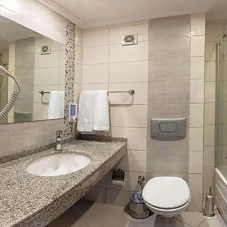 Hotel Kandelor 4*