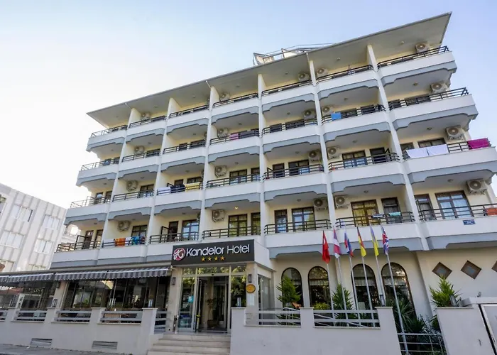 Kandelor 4*