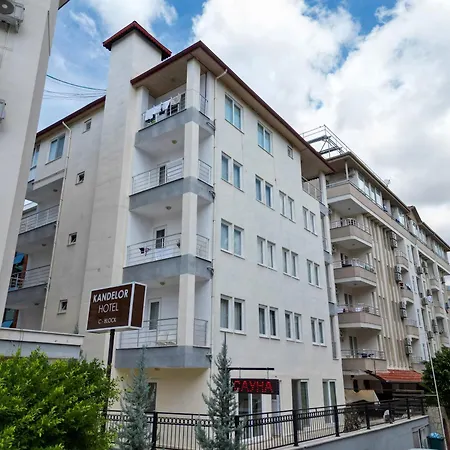 Kandelor Otel