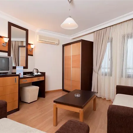 Otel Kandelor
